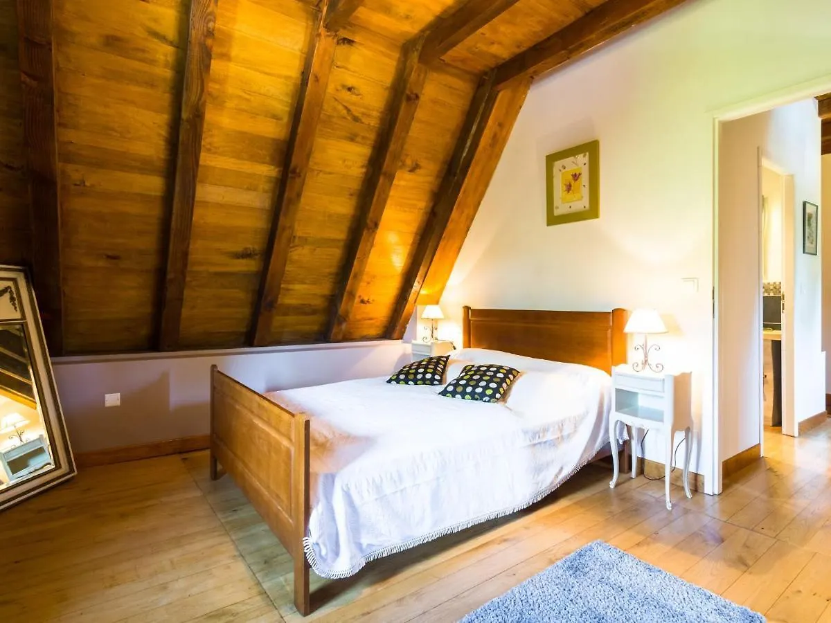 Holiday Home In Th Mines With Private Pool Issendolus 0*,  Francia