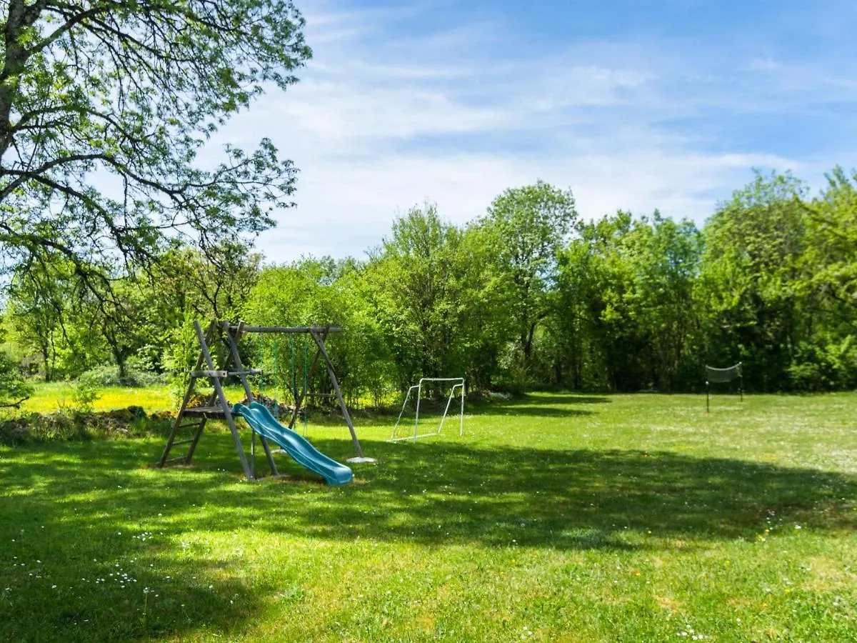Holiday Home In Th Mines With Private Pool Issendolus 0*,  Francia