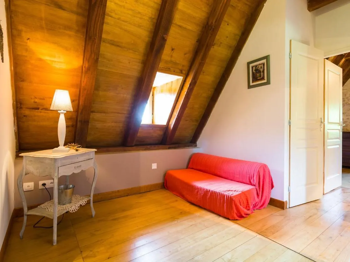 Holiday Home In Th Mines With Private Pool Issendolus